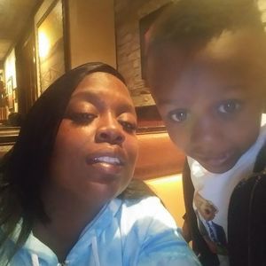 Meet your Posher, Latoya